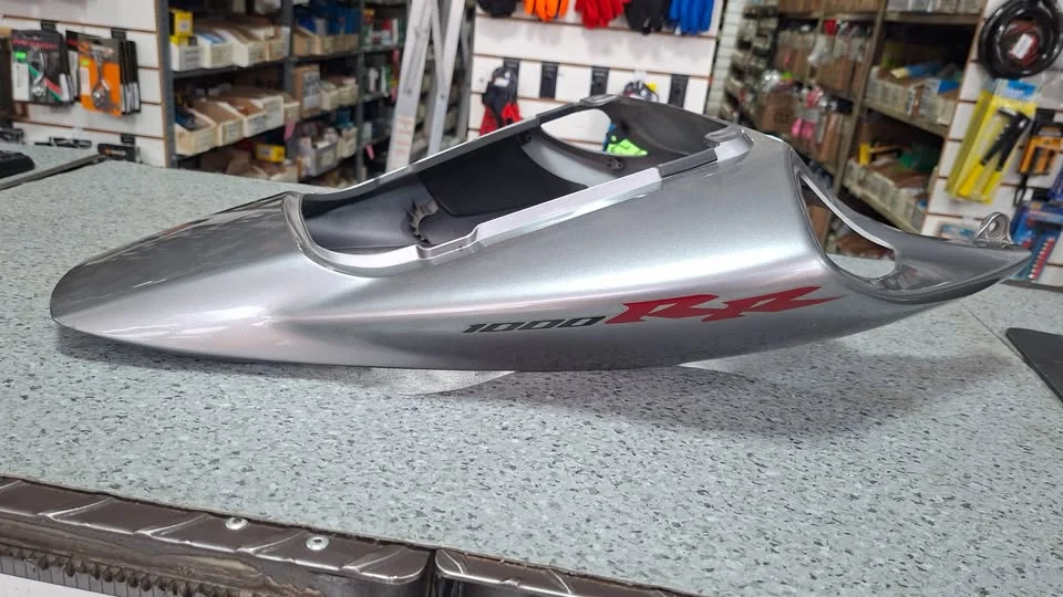 COLIN TRASERO HONDA CBR 1000R 3